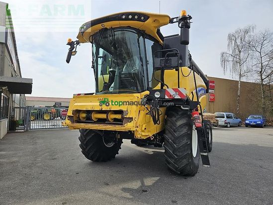 Cosechadora de Cereal - New Holland - cx 6.90
