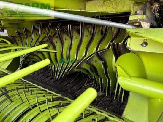Empacadora gigant - Claas - rollant 255 rc uniwrap, presse