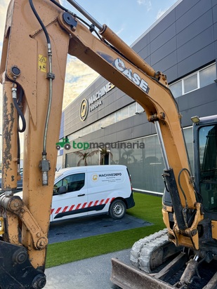 Excavadora Case CX50 - B 