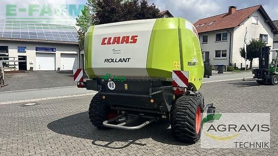 Empacadora gigant - Claas - rollant 540 rc comfort