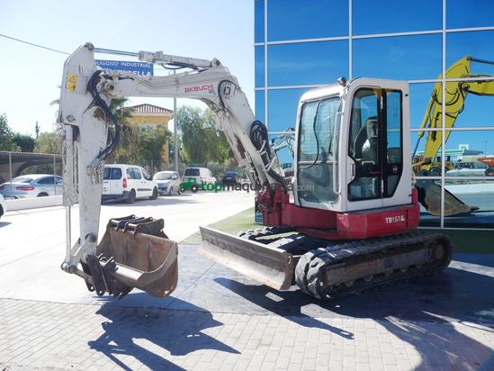 Excavadora - TB 153 FR