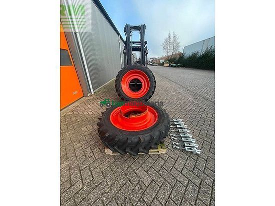 Minicargadora - Claas - torion 1611 p