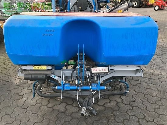 Sembradora - Lemken - azurit 10k inkl. solitair 23 fronttank