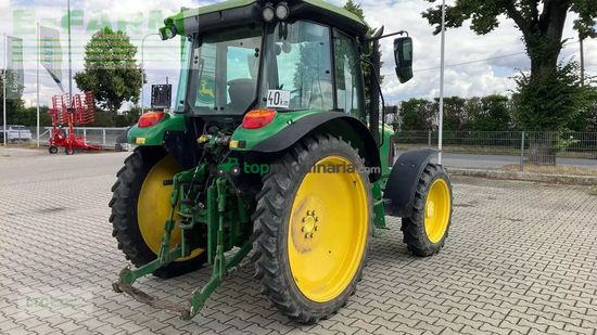 Tractor agrícola - John Deere - 5820