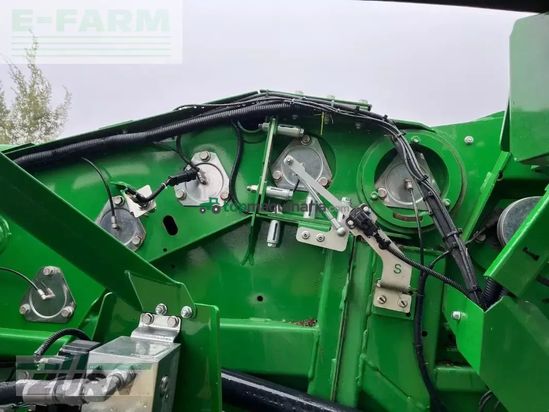 Empacadora gigant - John Deere - c441r mit mantelfolienbindung
