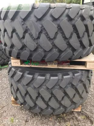 Minicargadora - Claas - tyres