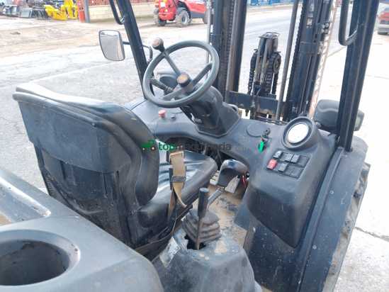 Carretillas industrial MANITOU MC18.4 D