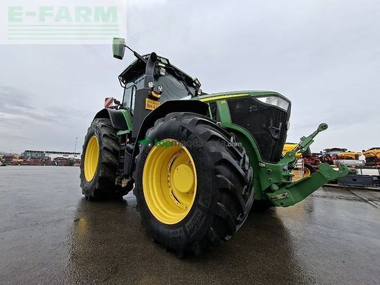 Tractor agrícola - John Deere - 7 r 330