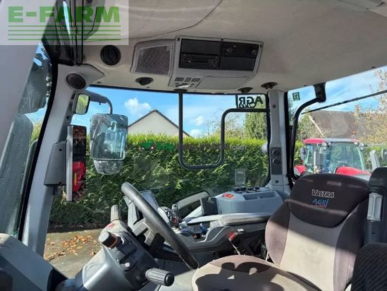 Tractor agrícola - Valtra - n135d