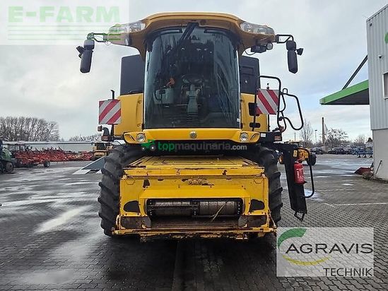 Cosechadora de Cereal - New Holland - cr 9080