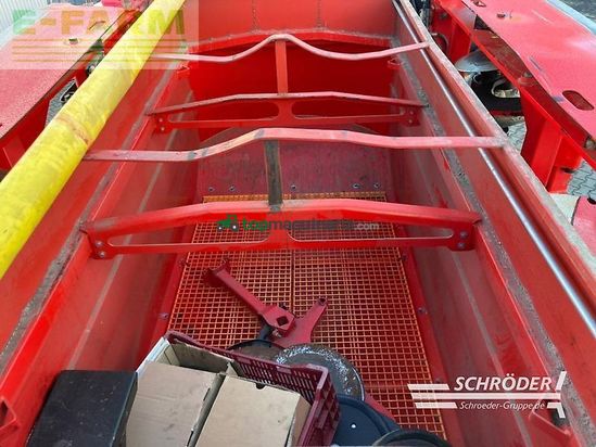 Sembradora - Pöttinger - terrasem c6 artis