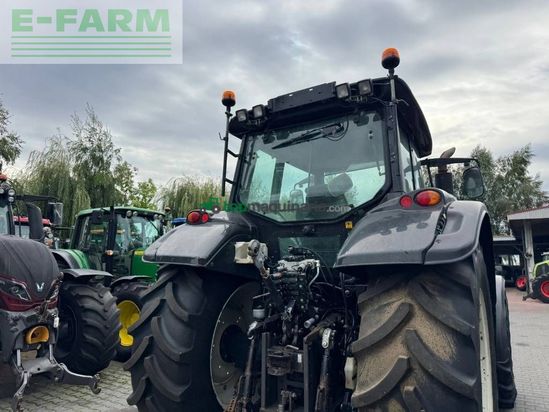 Tractor agrícola - Valtra - t202 versu