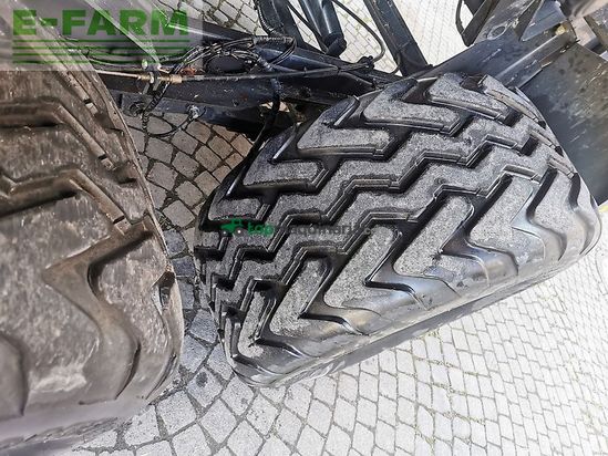 Empacadora gigant - Kuhn - lsb 1270