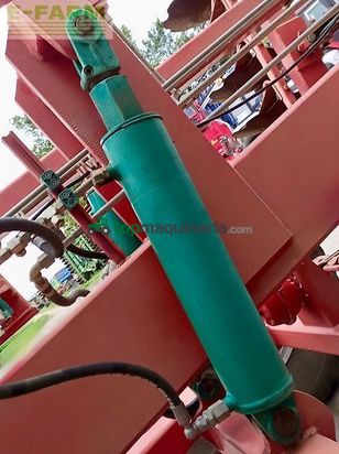 Cultivador - Kverneland - gfg 600 kw