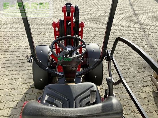 Minicargadora - Schaffer - 2028-2 hoflader