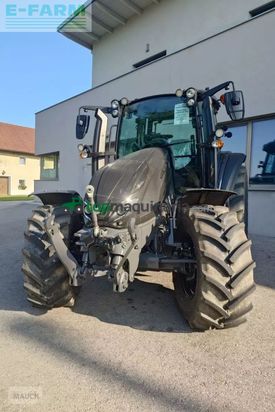 Tractor agrícola - Valtra - g135