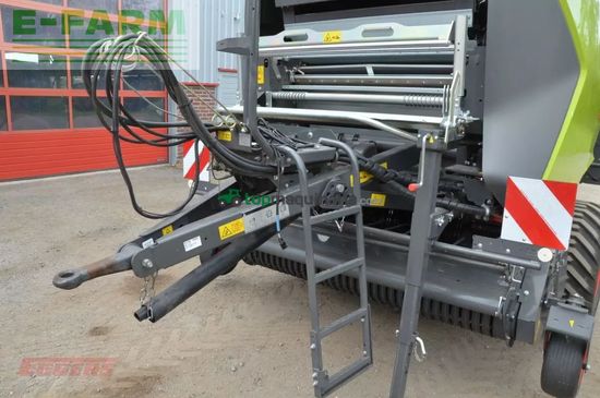Empacadora gigant - Claas - variant 585 rc pro