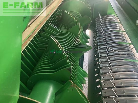 Empacadora gigant - John Deere - v461r maxicut hc 25 premium ru