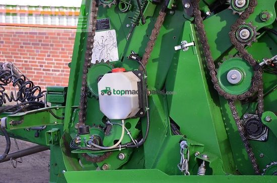 Empacadora gigant - John Deere - 990