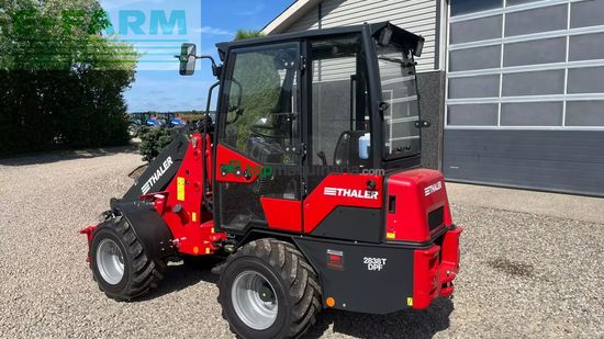 Minicargadora - Thaler - 2838t dpf teleskoparm, kabine og brede hjul