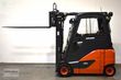 Elevadora - Linde - e 18 ph evo 386-02