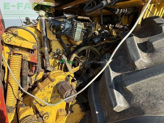 Cosechadora de Cereal - New Holland - fx 300