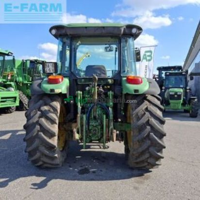 Tractor agrícola - John Deere - 5820