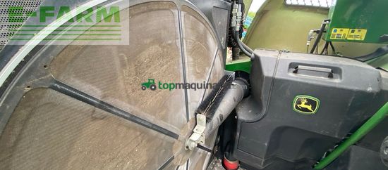 Cosechadora de Cereal - John Deere - 8300