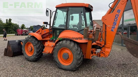 Excavadora - Fiat-Kobelco - fb 200.2