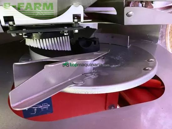 Esparcidor - Kuhn - axera 1102 h-emc