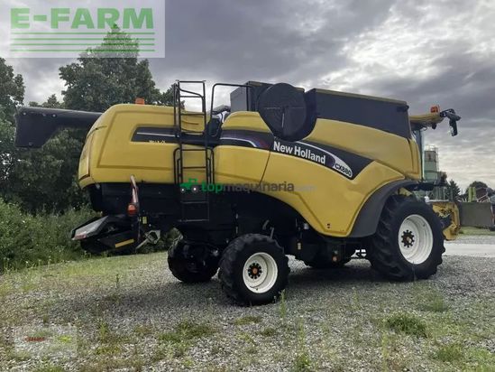 Cosechadora de Cereal - New Holland - cx 880