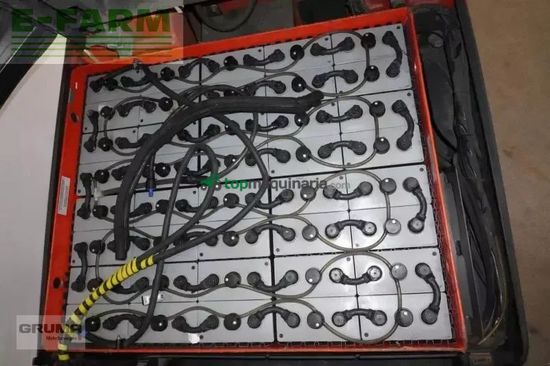 Elevadora - Linde - e 35/600 h 388