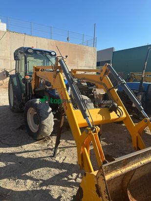 Tractor agrícola - New Holland - Tractor con pala New Holland T4.105F
