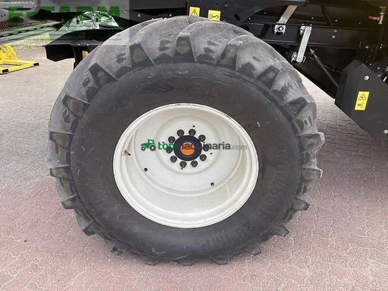 Cosechadora de Cereal - New Holland - cx 8.80