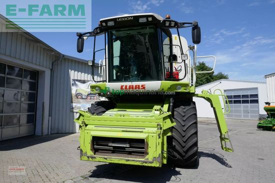 Cosechadora de Cereal - Claas - lexion 530 montana inkl. v660
