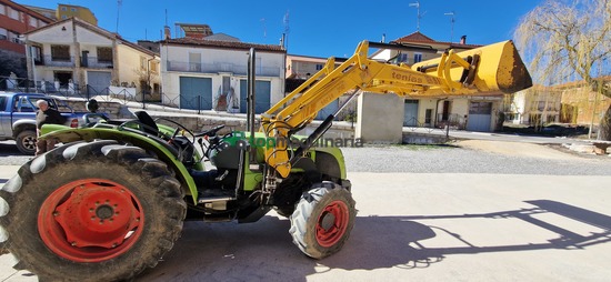 Tractor agrícola - Claas - Nectis 247F