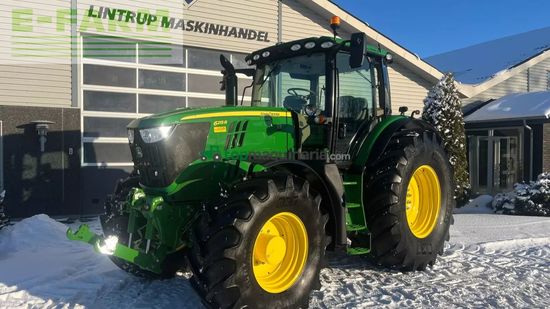 Tractor agrícola - John Deere - 6215r med frontlift