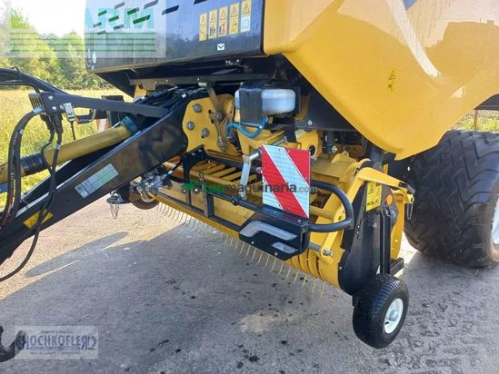 Empacadora gigant - New Holland - pro belt 165