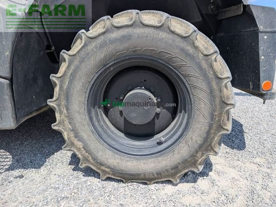 Cosechadora de Cereal - New Holland - fr 650