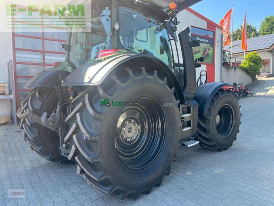 Tractor agrícola - Valtra - n175 forst mit rüfa und fk