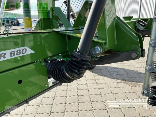 Rastrillo - Fendt - former 880