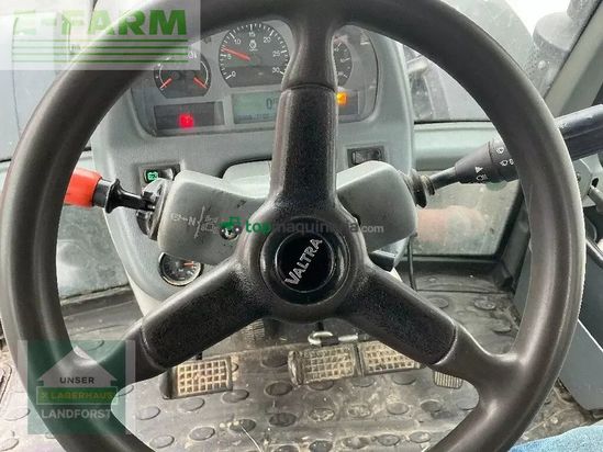Tractor agrícola - Valtra - n 123