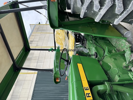 Tractor agrícola - John Deere - 2035