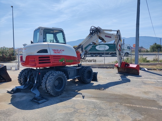 Excavadora - Takeuchi TB 295 W
