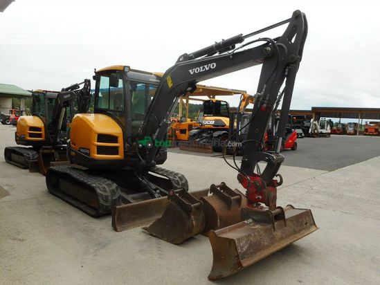 Excavadora - Volvo - ecr50d ( 5.010kg ) powertilt + hydr. sw