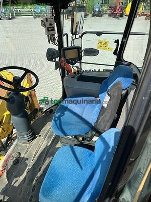 Cosechadora de Cereal - New Holland - fr 9060