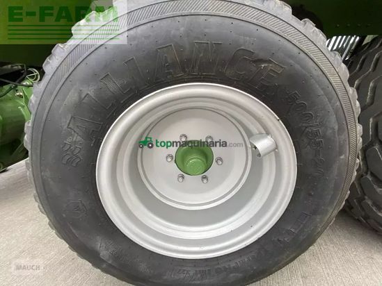 Empacadora gigant - Krone - comprima cf 155 xc