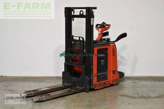 Elevadora - Linde - d 14 ion 133-01