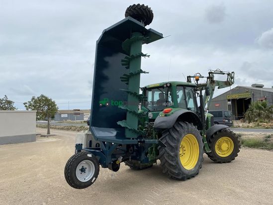 Volteadora de compost CAMPS  VC-2500 