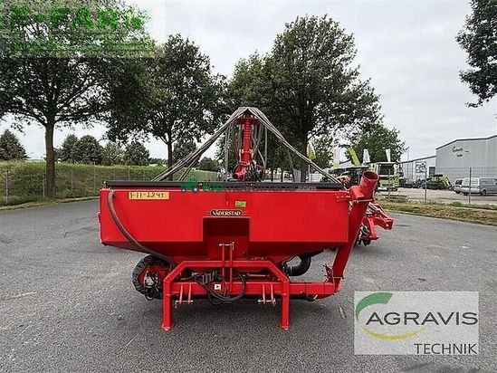 Sembradora - Väderstad - tempo tpv 8 + fronttank fh 2200